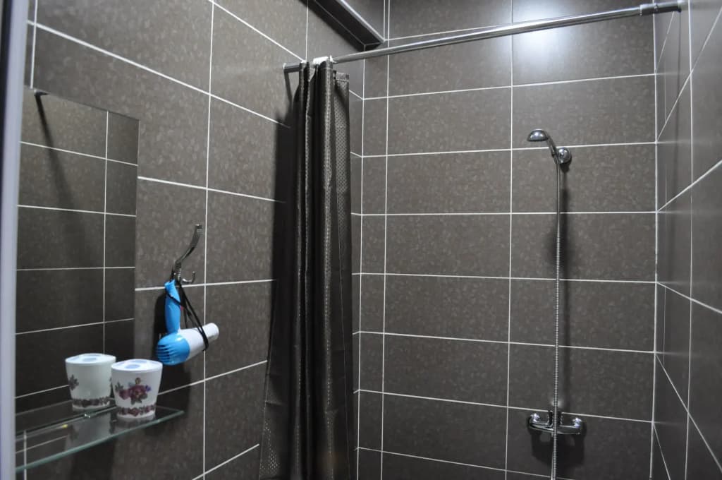 Tiflis Metekhi Hotel - photo 9