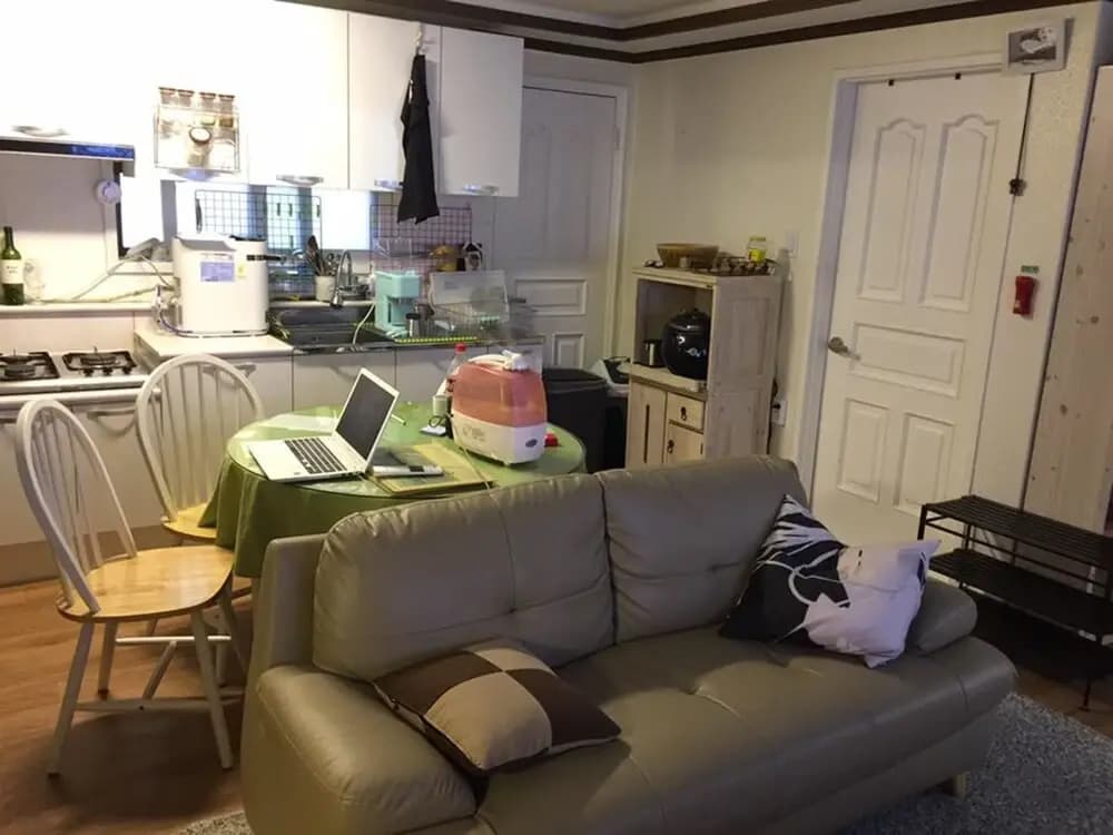 JOHNNY's House - photo 4