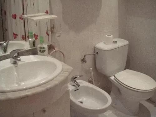 Hostal Villamañez - photo 6