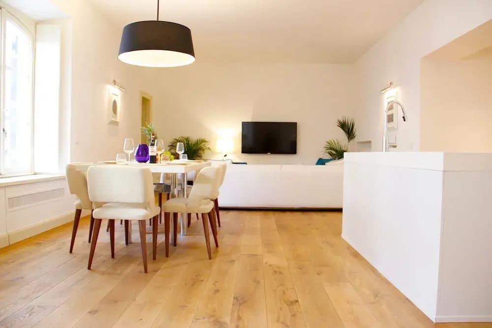 Leonardo's Apartments - photo 3