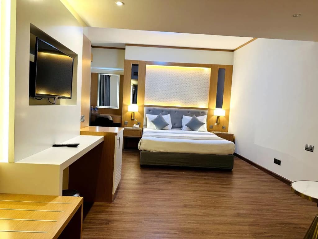 York International Hotel - photo 28