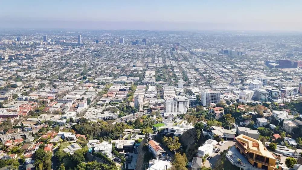 Hollywood Overlook by Avantstay Private Pool + Hot Tub Panoramic Views - photo 5