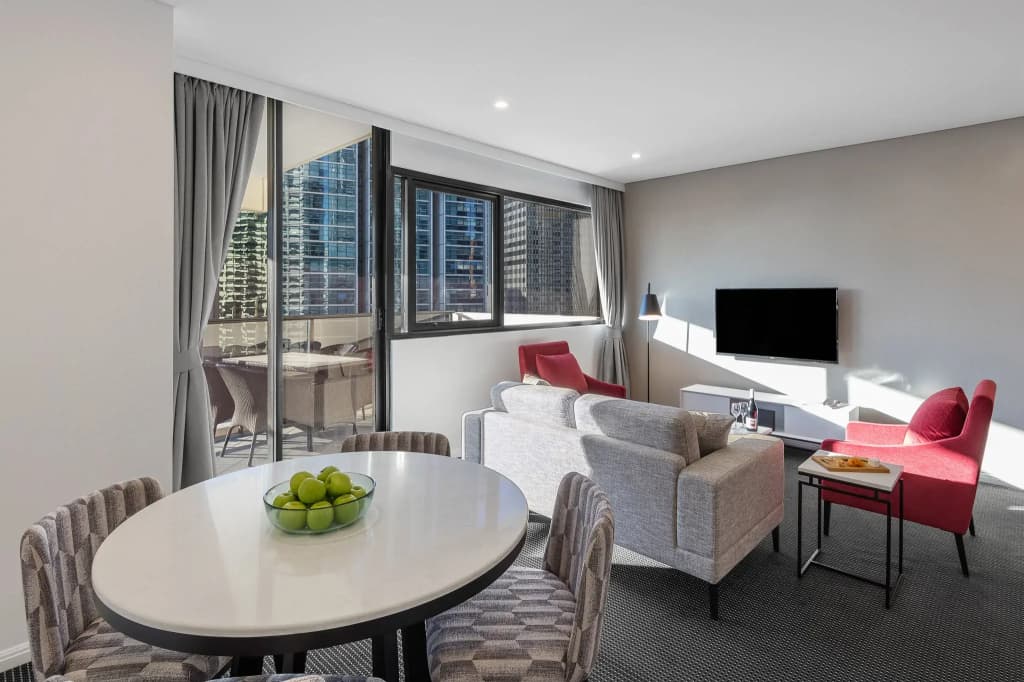 Meriton Suites Kent Street, Sydney - photo 27
