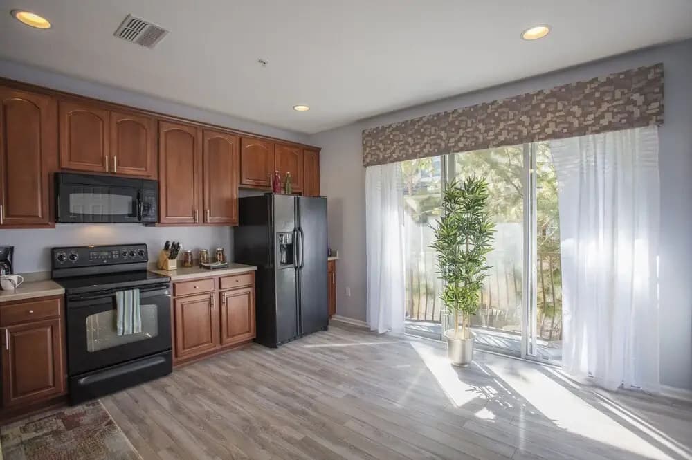 Luxury Vista Three Bedroom House 3071 - photo 23