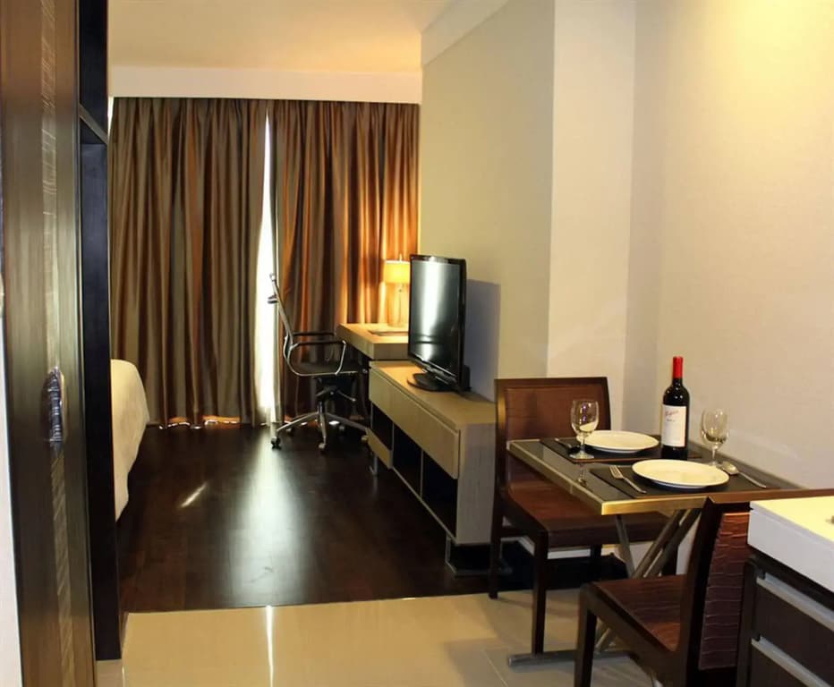 Jasmine Grande Residence Suite Bangkok - photo 6