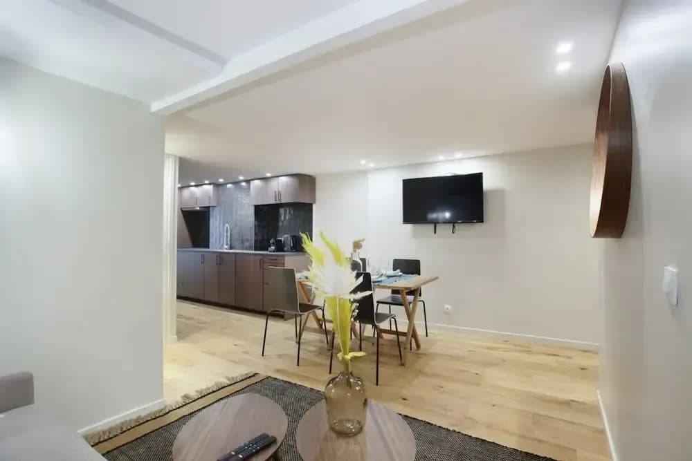 Modern Apartment 2 Bedrooms - Center of Paris - photo 10