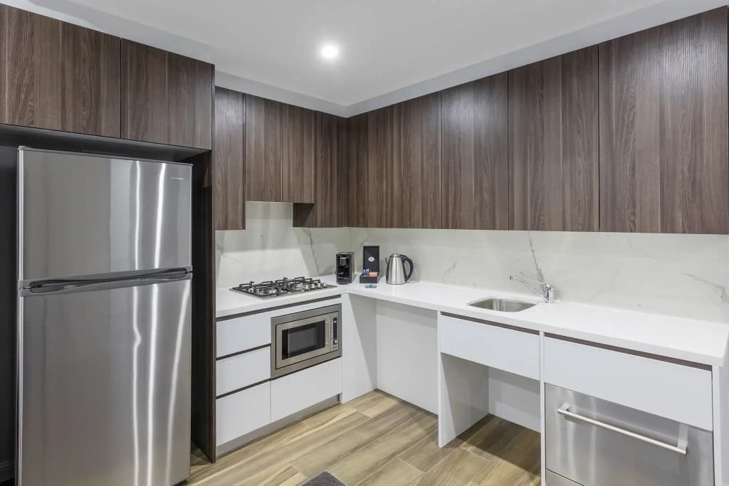 Meriton Suites North Sydney - photo 18