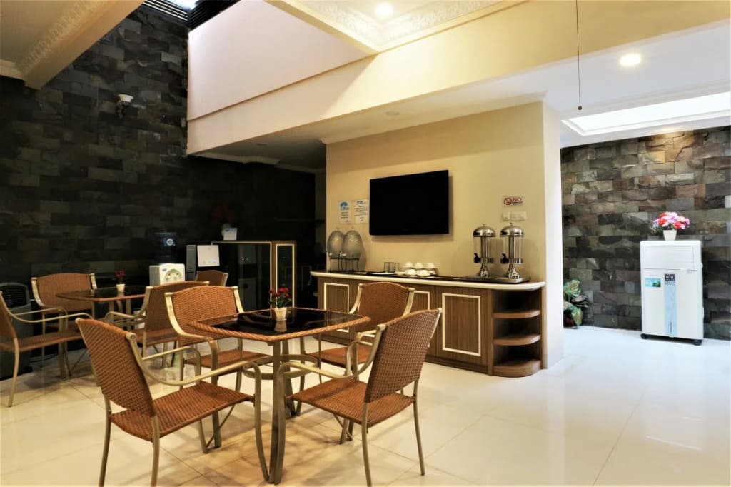 Alivio Suites Kuningan - photo 20