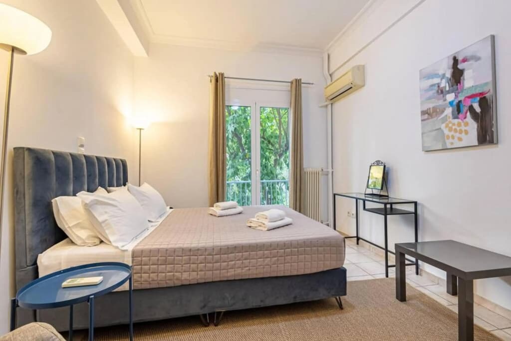 Roubnb 2 Acropolis Apt - photo 12