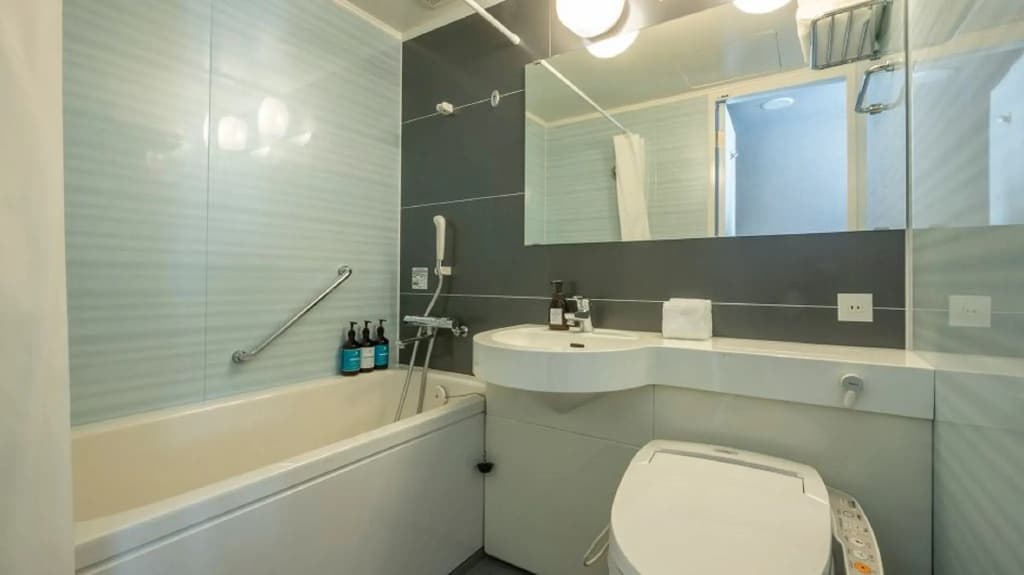 Prince Smart Inn Osaka Yodoyabashi - photo 36