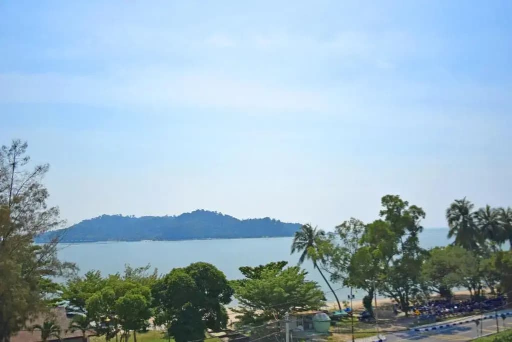 AVI Pangkor Beach Resort - photo 12