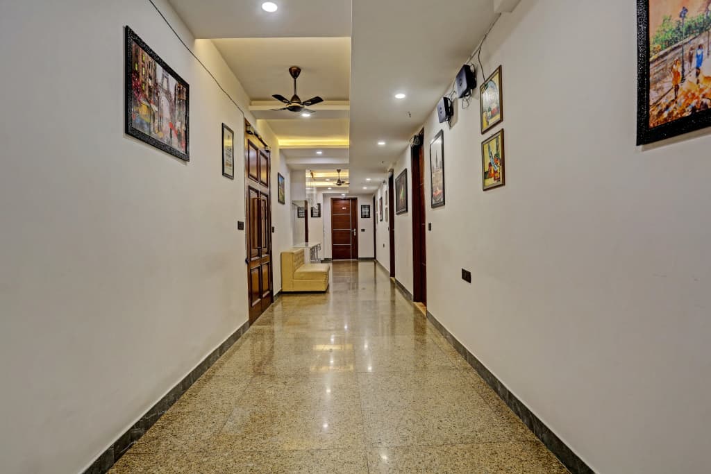 Fabhotel Golden Eye Inn - photo 7