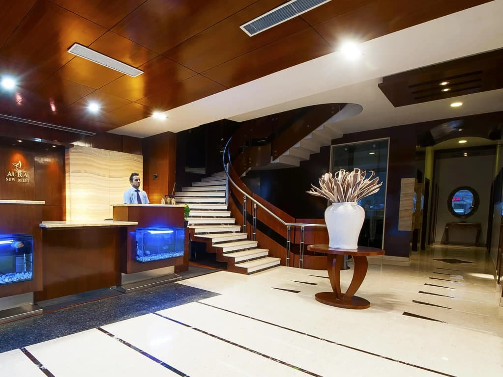 Hotel Aura - Near to New Delhi Railway Station - photo 2