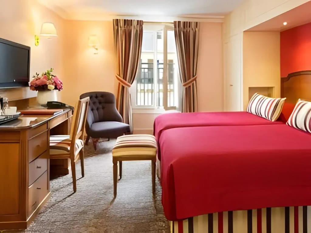 Hotel Queen Mary Paris - photo 22