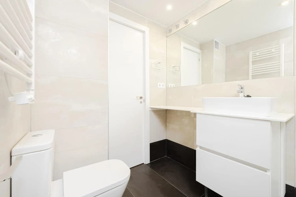 Premium Accomodation in La Rosaleda - Madrid - photo 9