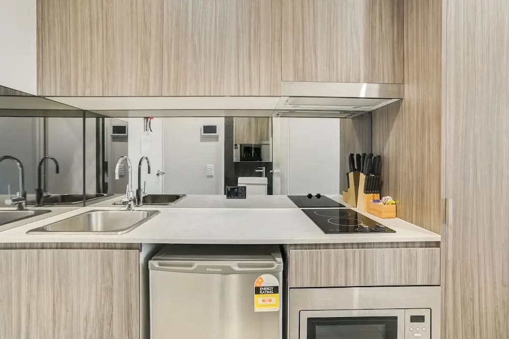 Coogee Studio Apartments - photo 15