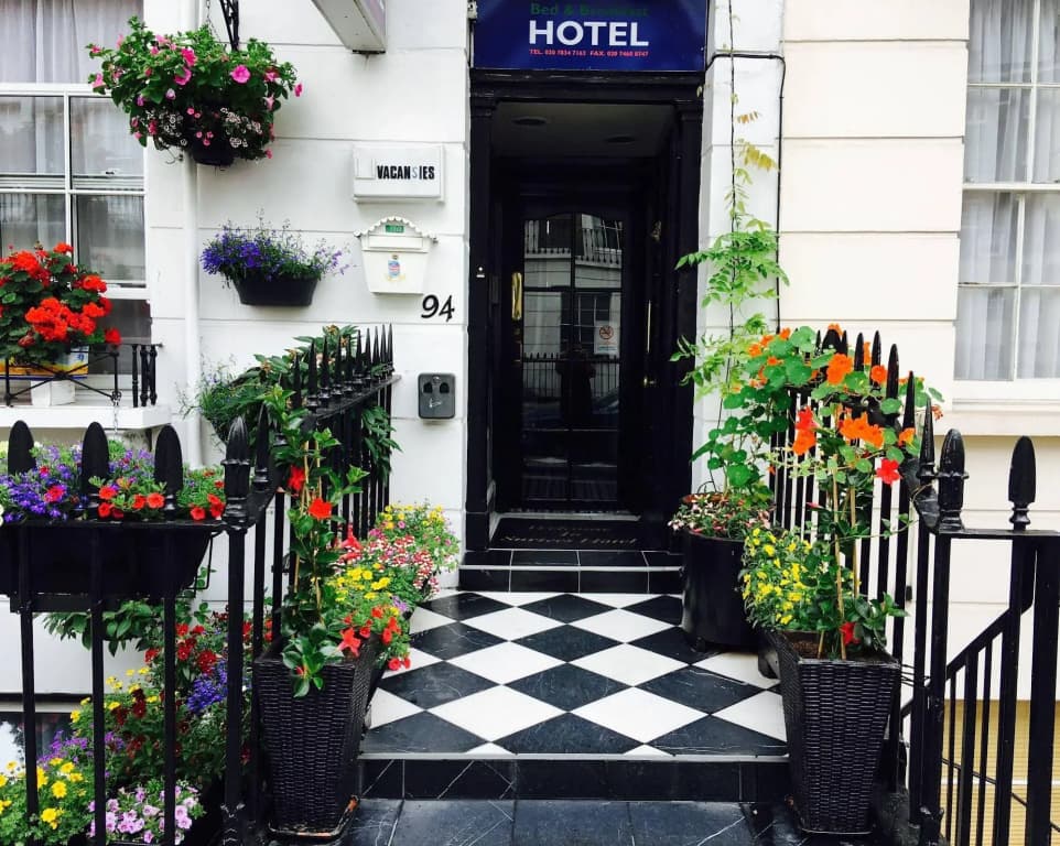 Surtees Hotel - photo 1