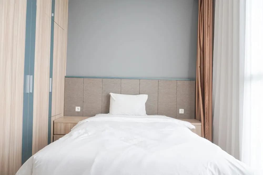 Elegant And Spacious 3Br At Ciputra International Apartment - main photo