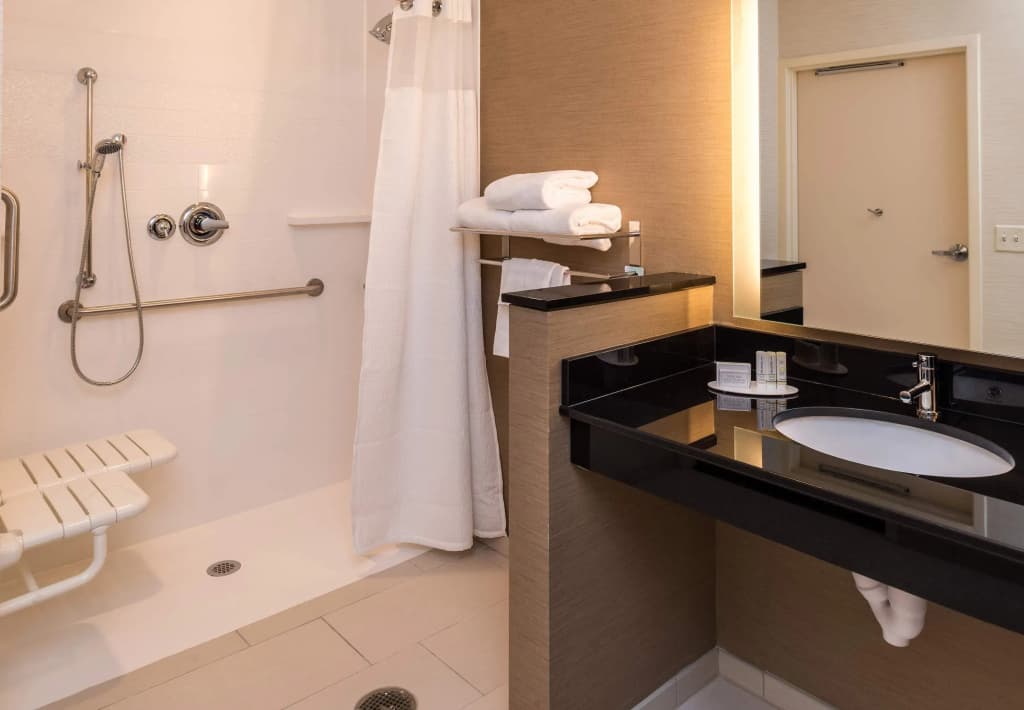 Fairfield Inn & Suites by Marriott Orlando East/UCF Area - photo 10