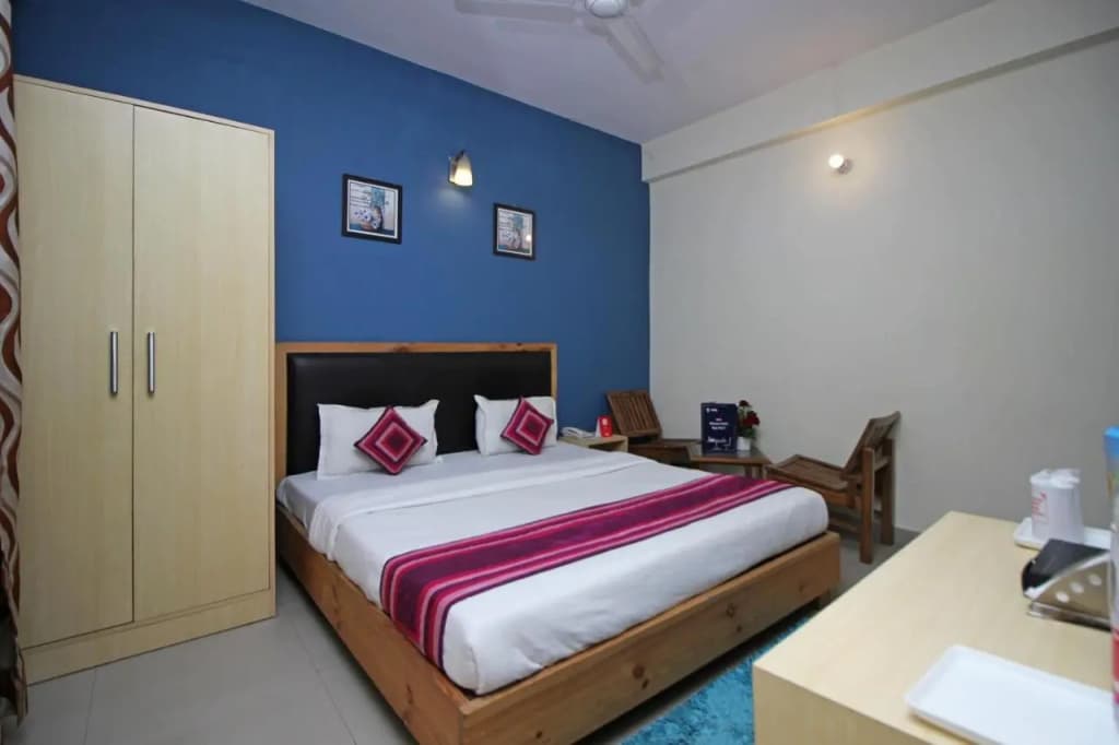 The Metro Star Hotel, Jasol - photo 4