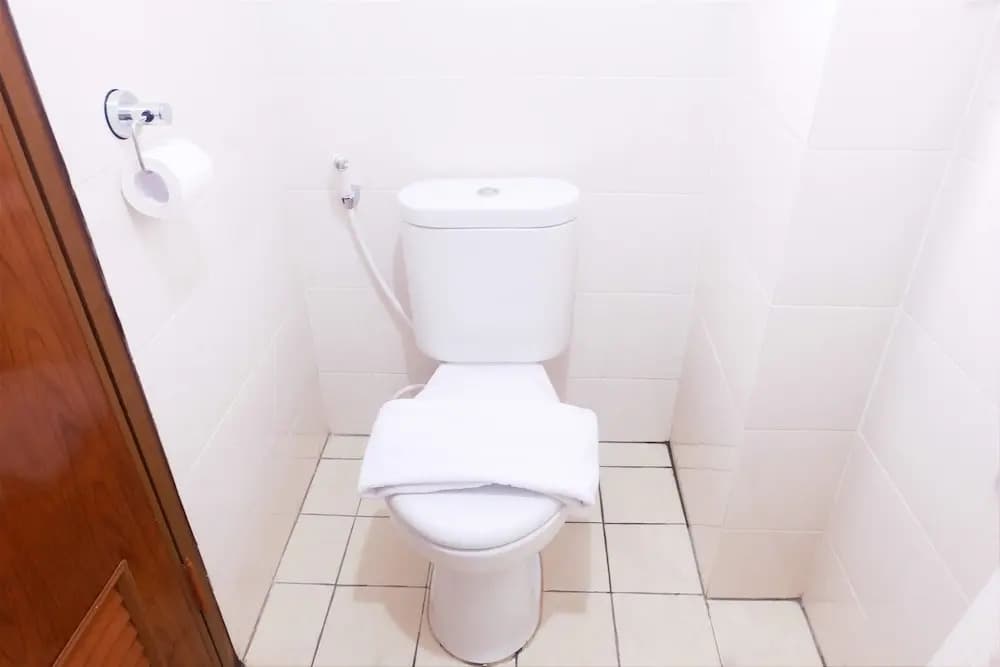 Amazing Pluit Apartment - photo 9