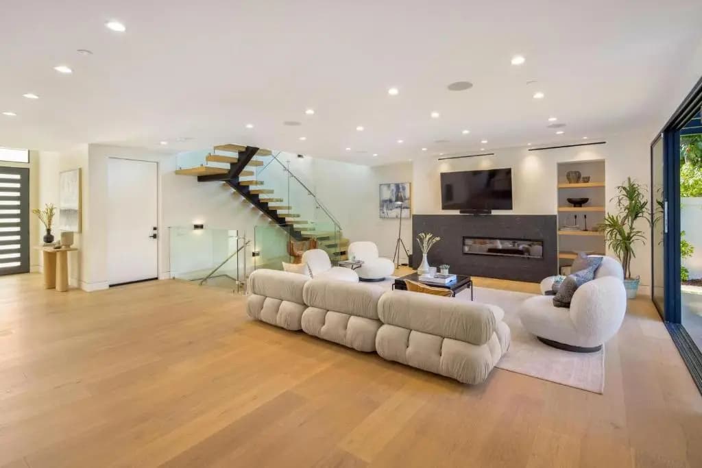 Curson Modern - photo 6