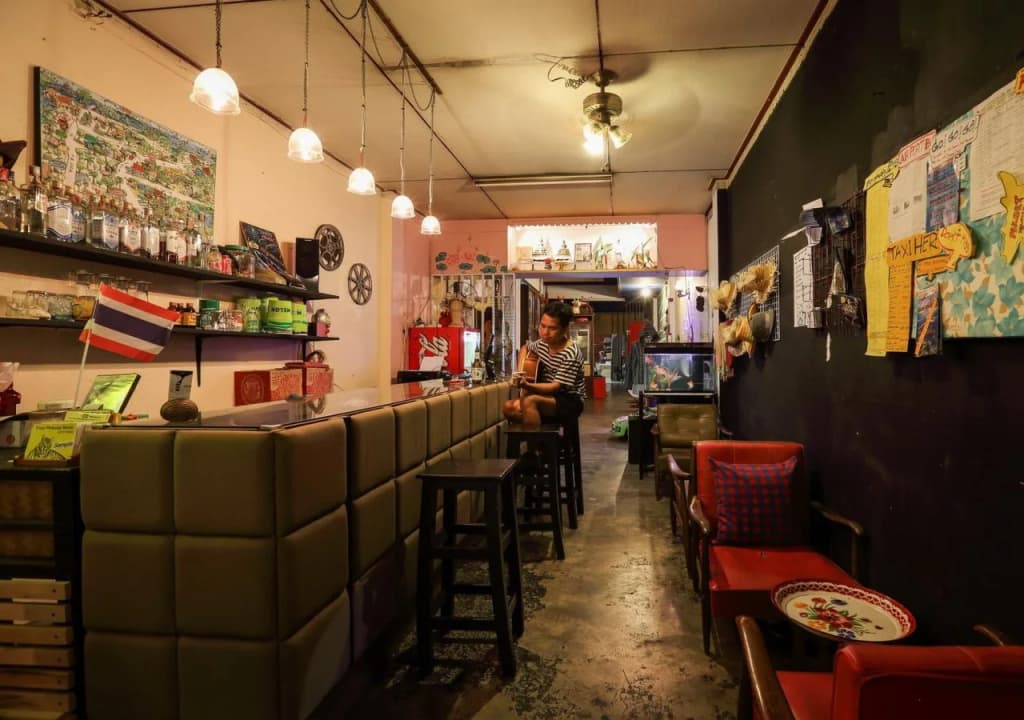 Phuket 43 Guesthouse - photo 7