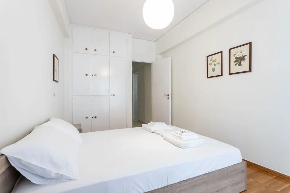 Comfy Flat In Good Location - photo 2