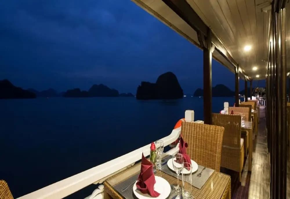HaLong Canary Cruise - photo 6