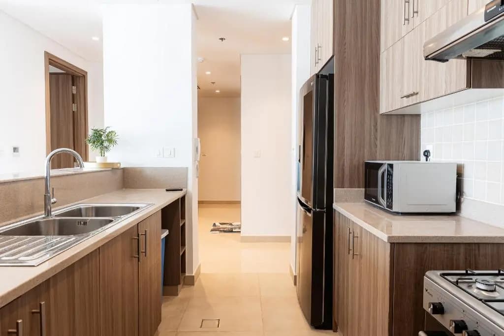 RH- Lovely 2 bedroom apartment, Lagoon View in Gateway Residences - photo 17