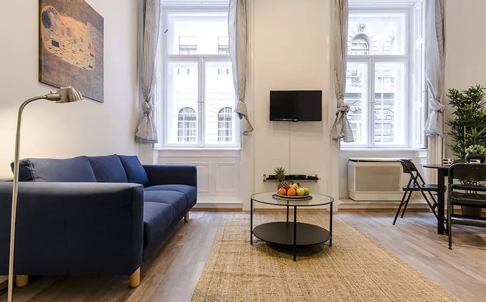 Capern Apartment - photo 2