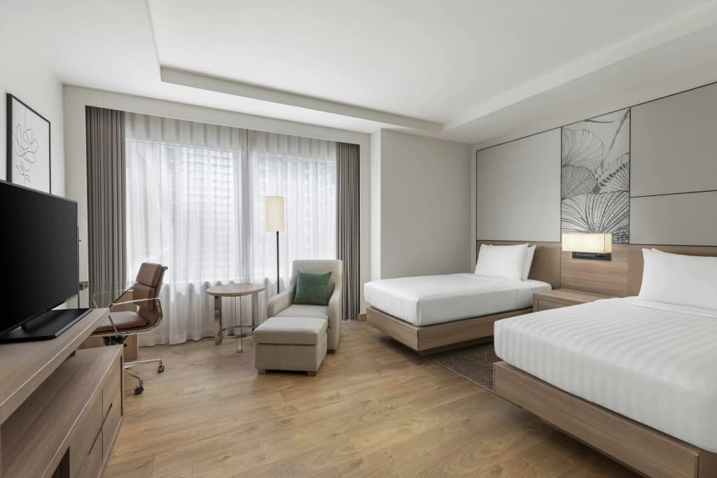 Courtyard by Marriott Bangkok - photo 3