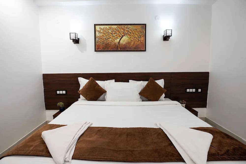 HR Grand Hotel - photo 5