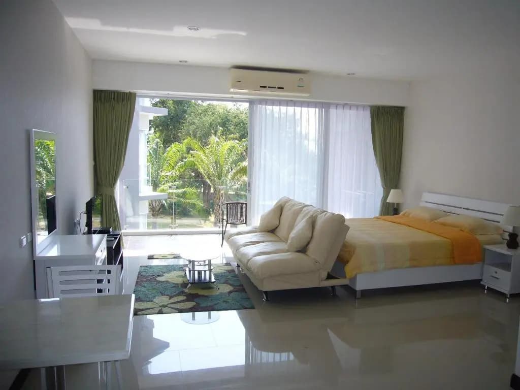 Chic Condo Unit A303, A306, A307, A308, A406 - photo 2