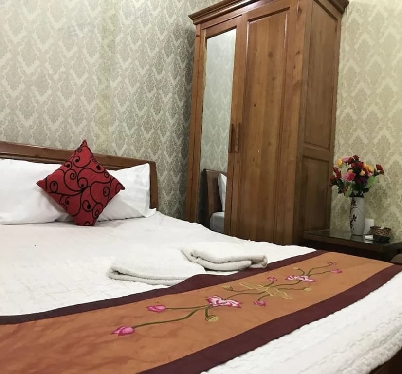 Church Alley Hotel - photo 1