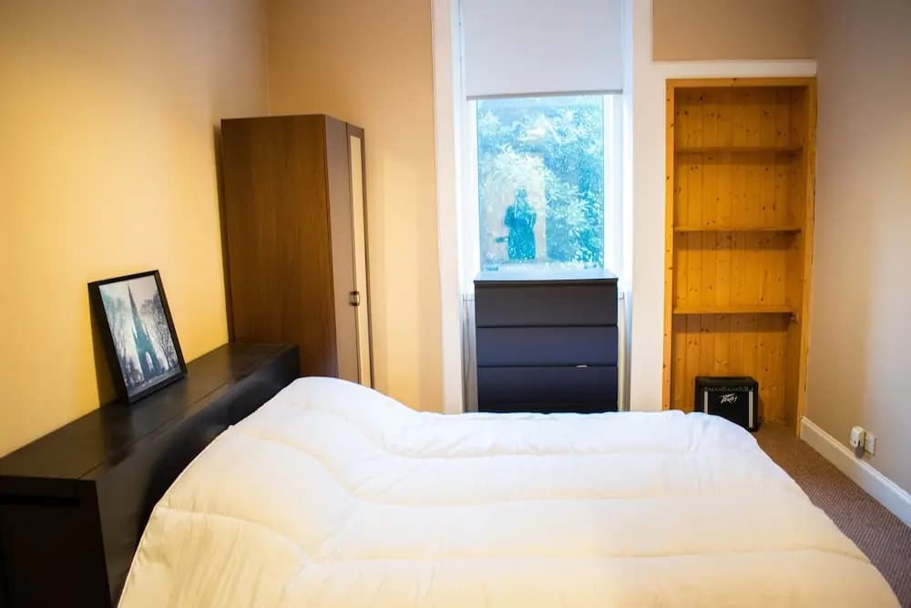 1 Bedroom Flat by Leith Walk - photo 4