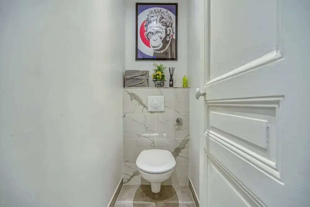 Luxe Apartment Near Père Lachaise Cemetery - photo 9