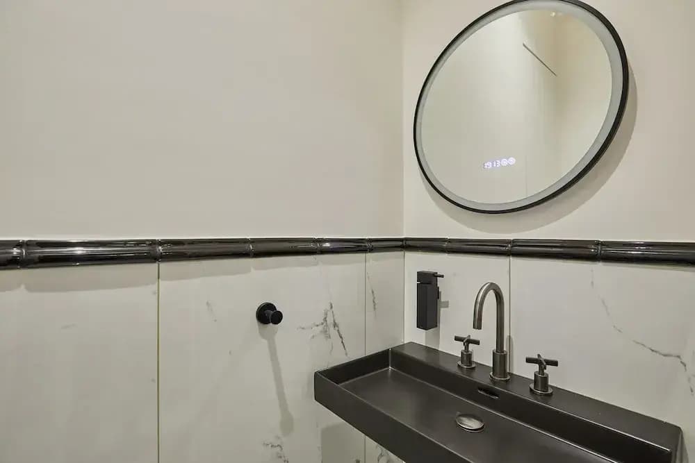 Amazing apartment Saint Germain des Pres with AC by Studio Prestige - photo 9