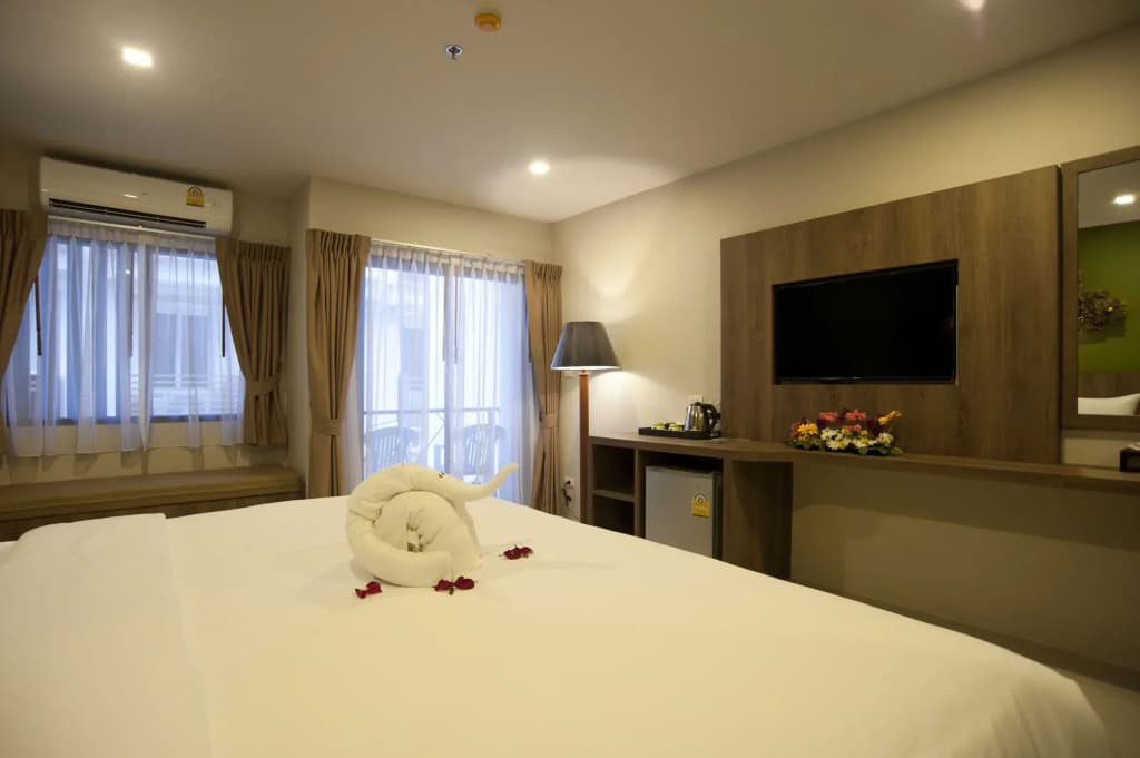 The Gig Hotel - photo 21
