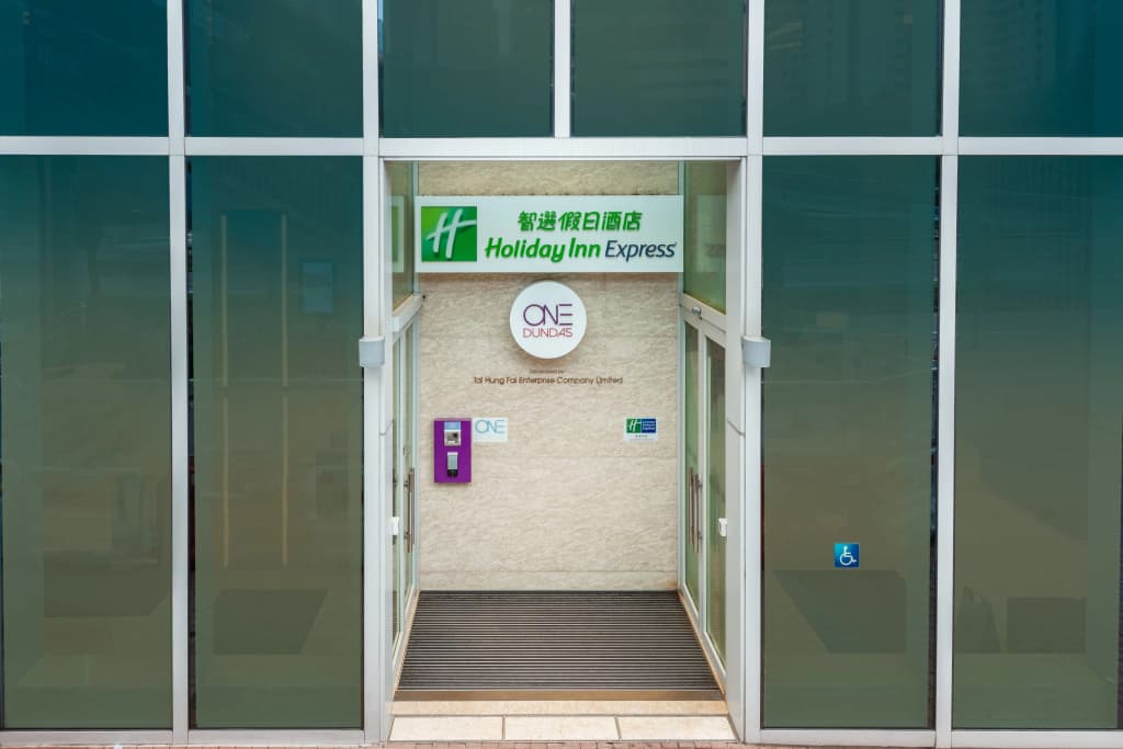 Holiday Inn Express Hong Kong Mongkok by IHG - photo 42