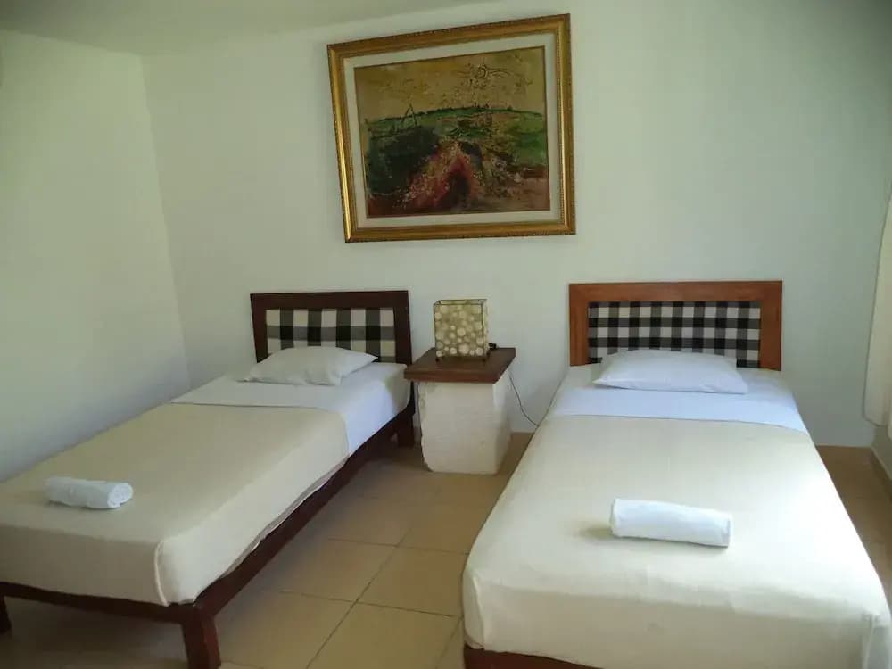 Lokasari Bungalows Spa & Gallery - photo 7