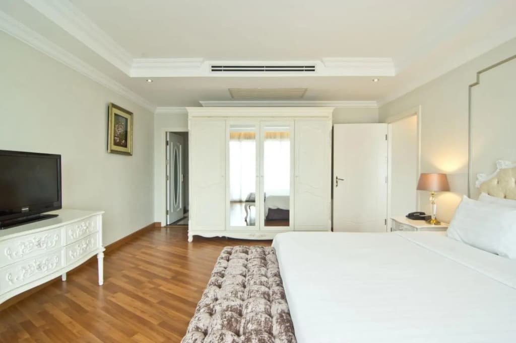 LK Miracle Suite - photo 37