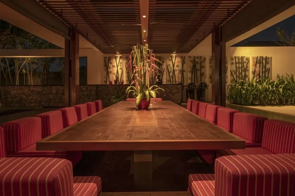 SuperNova Private Boutique Retreat Villa - photo 18