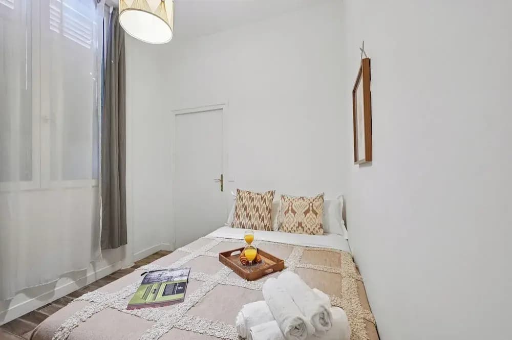 Stylish 1BR Flat Near Luxembourg Gardens - photo 1