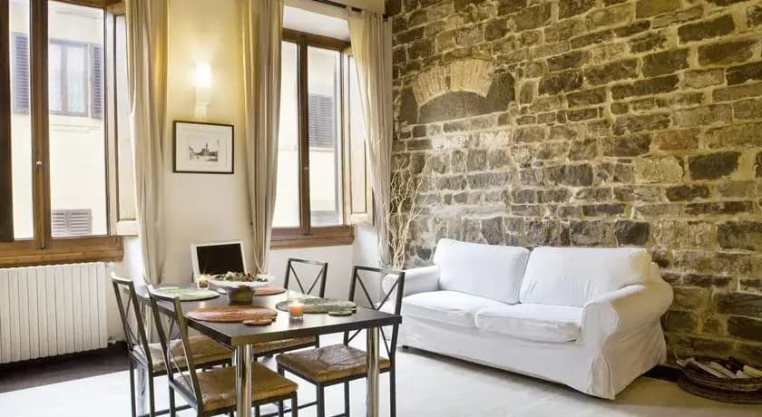 Signoria Apartments - photo 3