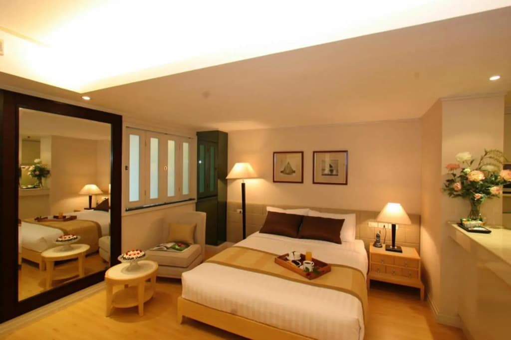Hope Land Hotel Sukhumvit 24 - photo 6