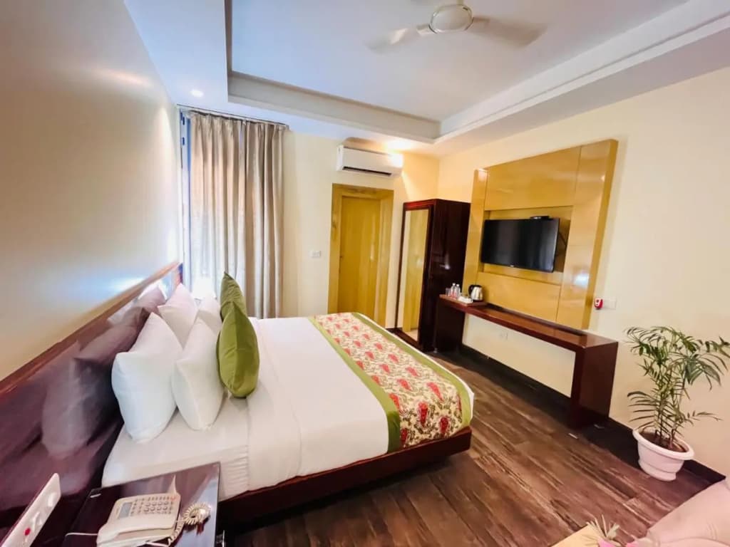 Treebo Hotel Banz - photo 22