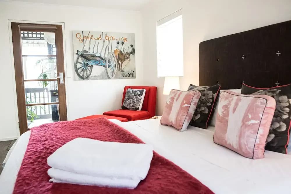 Furmston House & Studio - photo 1