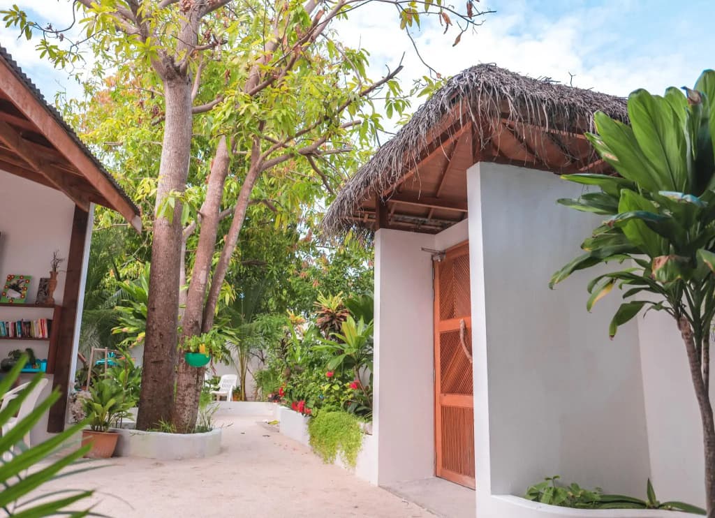 Rasdhoo Dive Lodge - photo 10