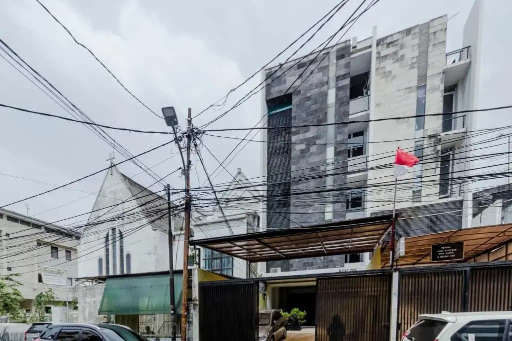 RedDoorz Plus @ Pasar Baru - main photo